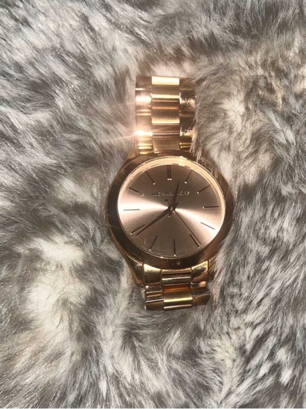 Michael Kors Rose Gold Alloy Bracelet Watch - Picture 2 of 3